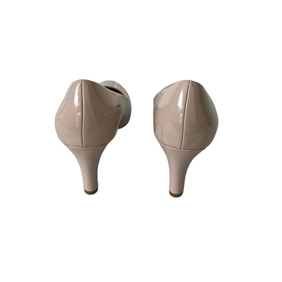 Abella Taupe Patent Leather Pumps - Size 9W - Picture 3 of 14